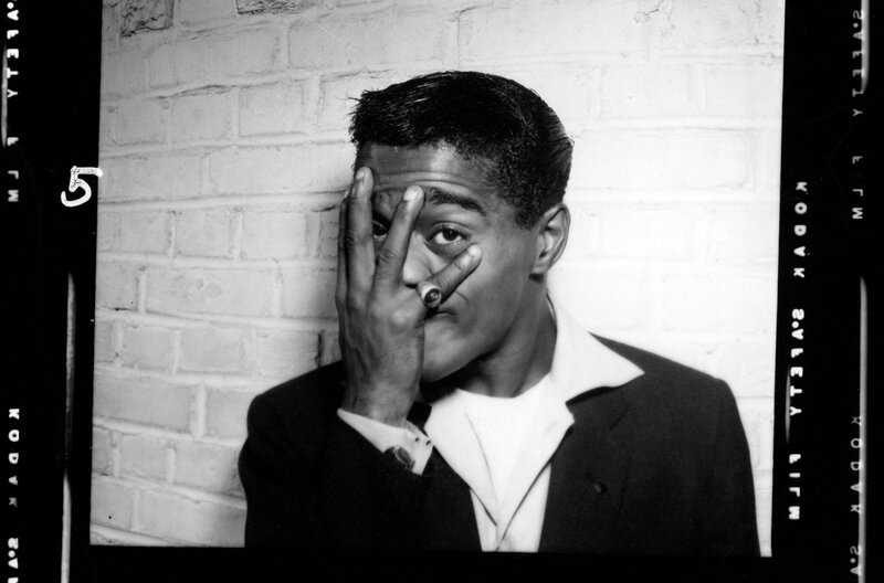 Sammy Davis Jr. war „Schwarzer, Jude, Puerto Ricaner“, wie er selbst sagte. Vor allem aber war er ein begnadeter Künstler und Komiker. – Bild: ZDF /​ © The Estate of Altovise Davis