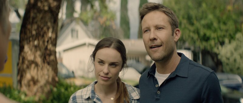 Der Nachbar - Die Gefahr lebt nebenan – Bild: Tiberius Film