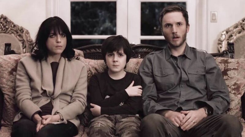 In their Skin – Bild: Silverline