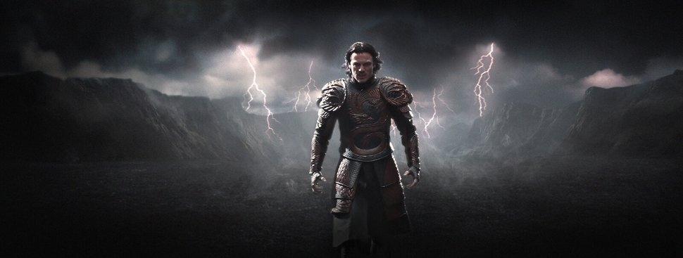 Die Liebe zu seiner Frau und seinem Sohn und die brutale Zeit des Krieges macht aus dem Fürsten „Vlad der Pfähler“ (Luke Evans) den berüchtigten Vampir Dracula… – Bild: Puls 4