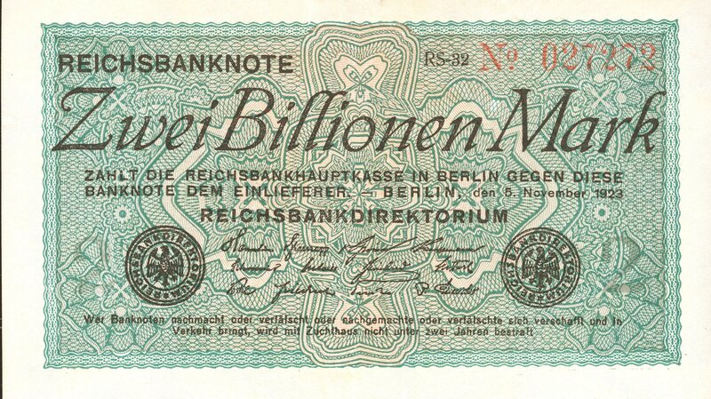 „Hyperinflation“: Im November 1923 erreicht die Inflation in Deutschland ihren Höhepunkt. Der Schein weist eine unglaubliche Summe aus. Wenig später wird die „Rentenmark“ eingeführt – im Verhältnis eins zu einer Billion. – Bild: ZDF und akg-images.