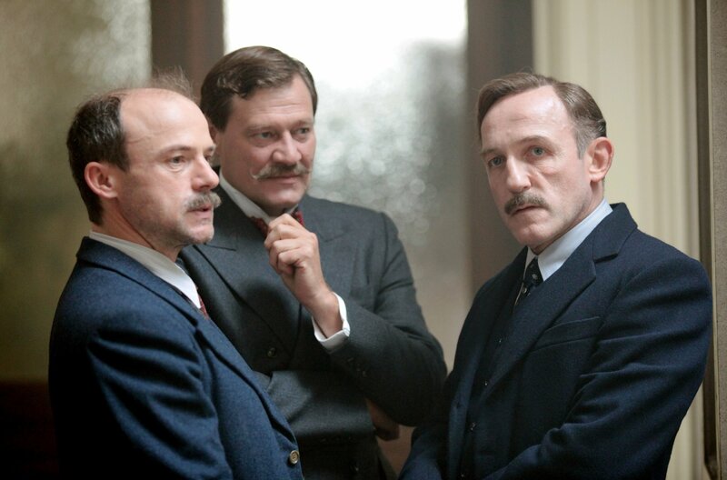 Das Wunder von Wörgl – Bild: SWR/​ORF/​BR/​ARTE/​SRF/​epo-film/​Film-Line-Productions