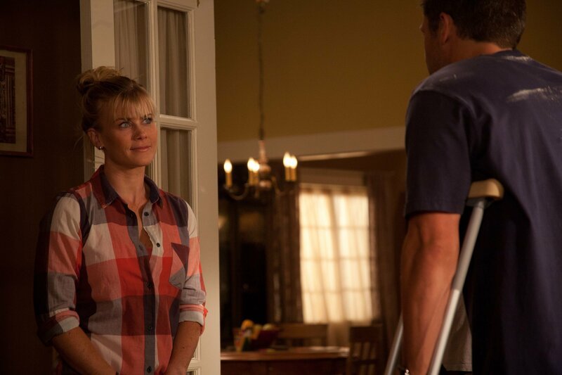 Jenny McLean (Alison Sweeney, l.); Jeff Sinclair (Greg Vaughan, r.) – Bild: 2012 Mediapool, LLC. Lizenzbild frei Jenny McLean (Alison Sweeney, l.); Jeff Sinclair (Greg Vaughan, r.) – Bild: 2012 Mediapool, LLC. Lizenzbild frei