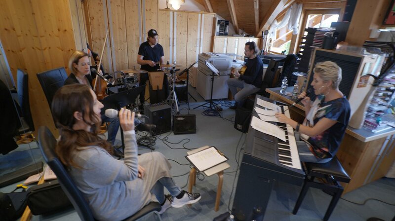 Anita & Alexandra Hofmann - in wilden Zeiten – Bild: SWR /​ SWR Presse/​Bildkommunikation