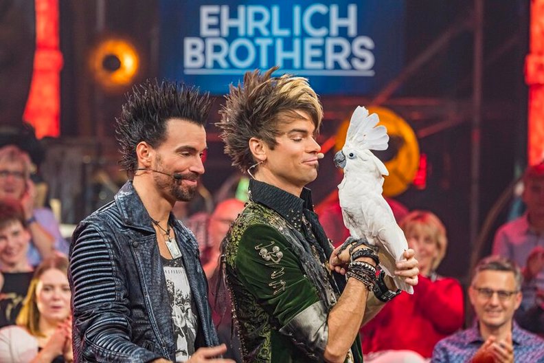Ehrlich Brothers live! 06a: Fabrik der Träume (1) – fernsehserien.de