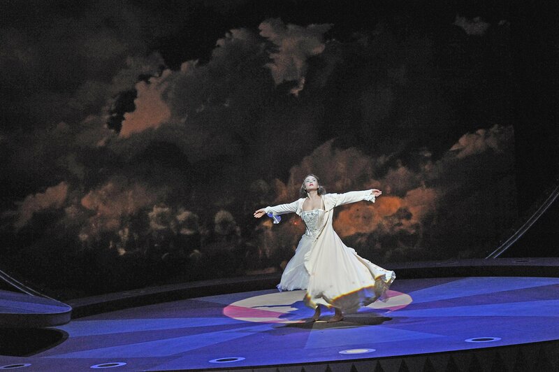 Rolando Villazón inszeniert Verdi: "La Traviata" – Bild: ZDF und SWR/​Andrea Kremper.