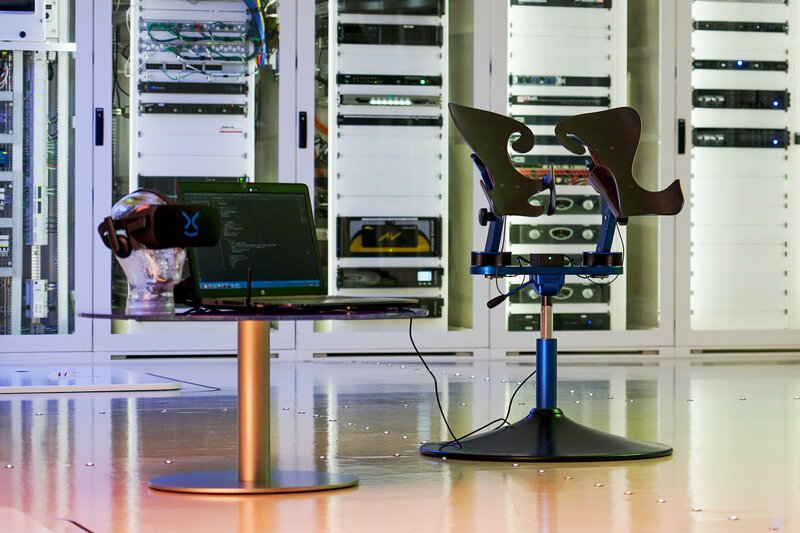 Innovationen für Morgen Limbic Chair – der Stuhl als Interface Limbic Chair im iHomeLab der Hochschule Luzern SRF/​Faro TV/​Tin Scheuchzer – Bild: SRF2