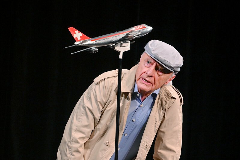 Alles Emil, oder?!
Emil Steinberger in seinem Programm «Alles Emil, oder?!»
SRF/​Ursula Hersperger – Bild: SRF1