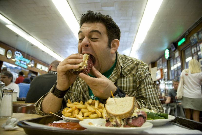 Man Vs Food Die Xxl Challenge Staffel 1 Episodenguide Fernsehserien De