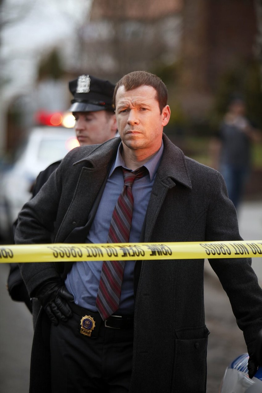 Blue Bloods S01e21 Das Blut Meiner Eltern Cellar Boy Fernsehserien De