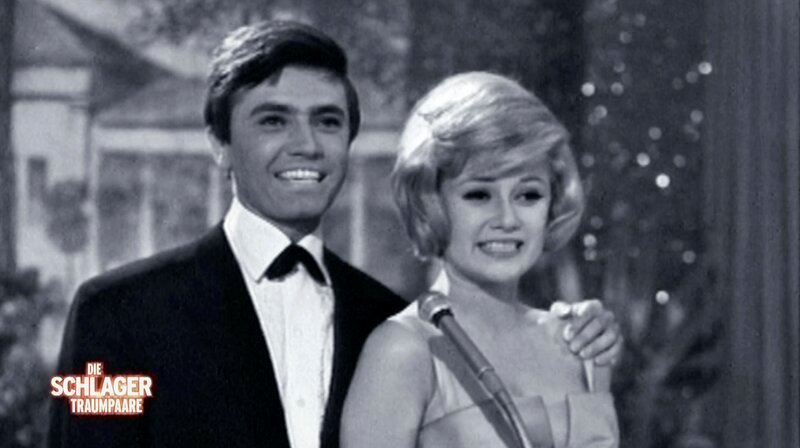 Mit den legendärsten Traumpaaren und ihren schönsten Hits ins neue Jahr. Mit dabei sind Maite Kelly und Roland Kaiser, Gitte und Rex Gildo, Paola und Karl Dall, Chris Doerk und Frank Schöbel, Helga Feddersen und Didi Hallervorden und viele andere. – Rex Gildo und Gitte – Bild: rbb Mit den legendärsten Traumpaaren und ihren schönsten Hits ins neue Jahr. Mit dabei sind Maite Kelly und Roland Kaiser, Gitte und Rex Gildo, Paola und Karl Dall, Chris Doerk und Frank Schöbel, Helga Feddersen und Didi Hallervorden und viele andere. – Rex Gildo und Gitte – Bild: rbb