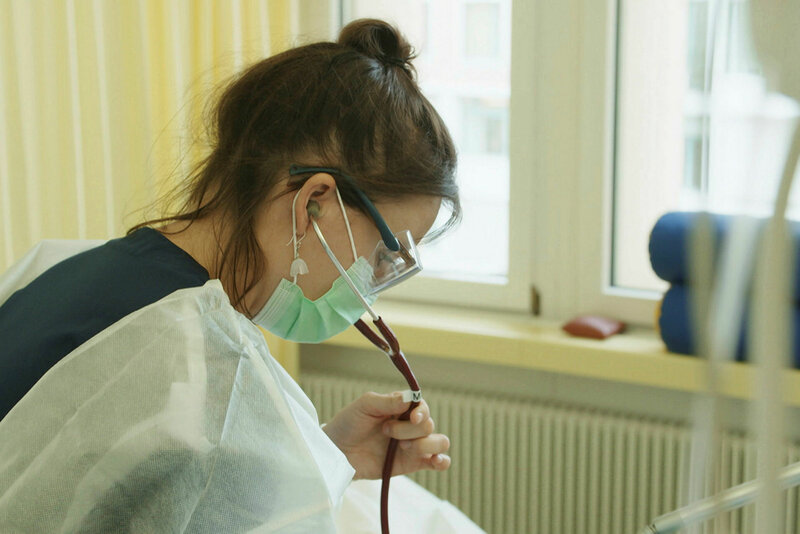 Wer pflegt uns morgen? – Bild: SRF1