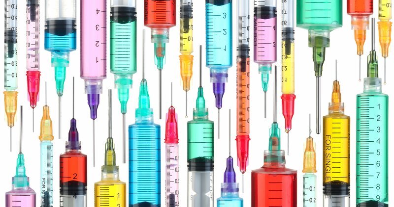 Bright colorful syringes – Bild: depositphotos
