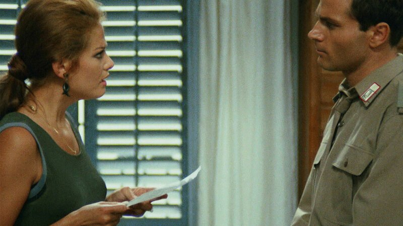 Tag der Eule Claudia Cardinale als Rosa Nicolosi, Franco Nero als Polizeihauptmann Bellodi SRF/Koch Films – Bild: SRF1 Tag der Eule Claudia Cardinale als Rosa Nicolosi, Franco Nero als Polizeihauptmann Bellodi SRF/Koch Films – Bild: SRF1