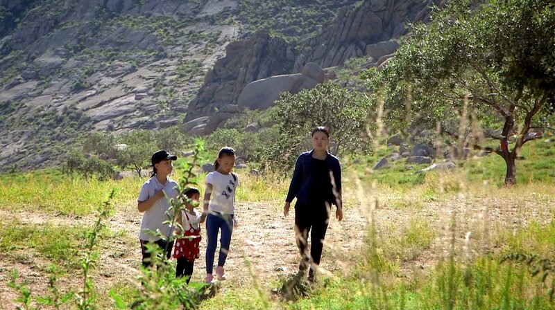 Mongolei - Zukunftsträume einer jungen Nomadin – Bild: SWR