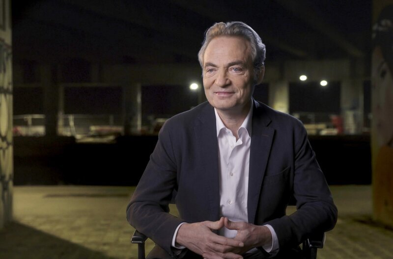 Der Schauspieler Gilles Cohen erzählt von den Dreharbeiten zu dem Film „Der wilde Schlag meines Herzens“ des französischen Regisseurs Jacques Audiard. – Bild: Cinétévé / © CinĂ©tĂ©vĂ© Der Schauspieler Gilles Cohen erzählt von den Dreharbeiten zu dem Film „Der wilde Schlag meines Herzens“ des französischen Regisseurs Jacques Audiard. – Bild: Cinétévé / © CinĂ©tĂ©vĂ©