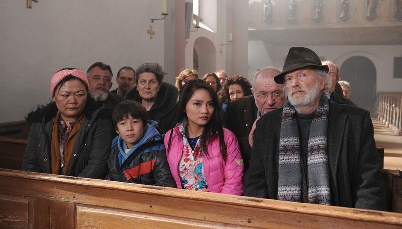 Mein Schwiegervater, der Stinkstiefel – Bild: ZDF und ARD Degeto/​Kerstin Stelter.