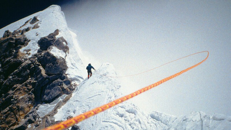 Remnants of Everest: The 1996 Tragedy Ewig lockt der Mount Everest SRF/​NBCUniversal – Bild: SRF2