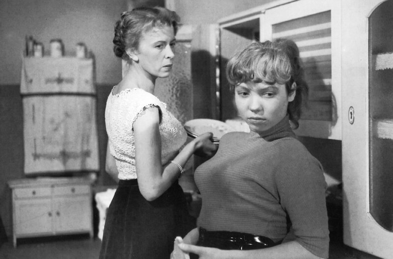 Berlin - Ecke Schönhauser – Bild: rbb/​DEFA-Stiftung/​Holstein, Schneider