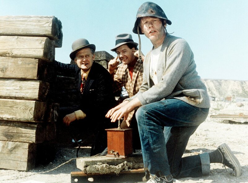 Die Olsen-Bande - Panzerknackerbande – Bild: MDR/​DEGETO