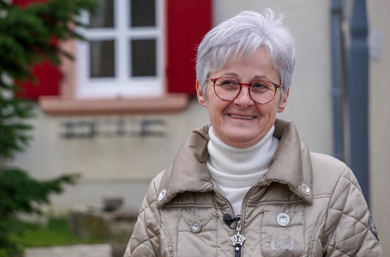 Astrid Lemarchand, die Bürgermeisterin der Gemeinde Heining-lès-Bouzonville – Bild: Sacha Seibert / © Sacha Seibert Astrid Lemarchand, die Bürgermeisterin der Gemeinde Heining-lès-Bouzonville – Bild: Sacha Seibert / © Sacha Seibert