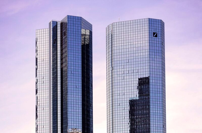 Der Deutsche Bank Tower im Bankenviertel Frankfurt. – Bild: WDR/Future Image/Hardt Der Deutsche Bank Tower im Bankenviertel Frankfurt. – Bild: WDR/Future Image/Hardt
