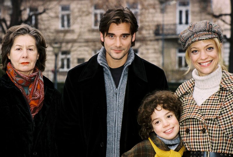 Familie auf Bestellung – Bild: ORF/​SATEL