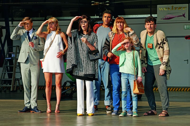 High Society - Gegensätze ziehen sich an – Bild: ORF/​Pro7/​© Warner