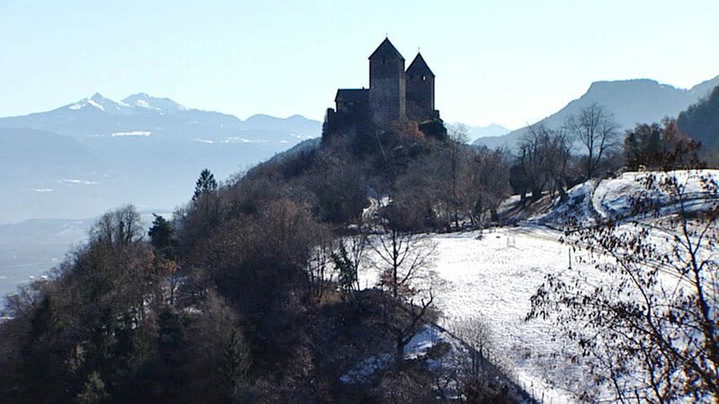 Leonburg bei Lana, seit 900 Jahren im Besitz der Grafen Brandis. – Bild: ORF/Landesstudio Tirol Leonburg bei Lana, seit 900 Jahren im Besitz der Grafen Brandis. – Bild: ORF/Landesstudio Tirol