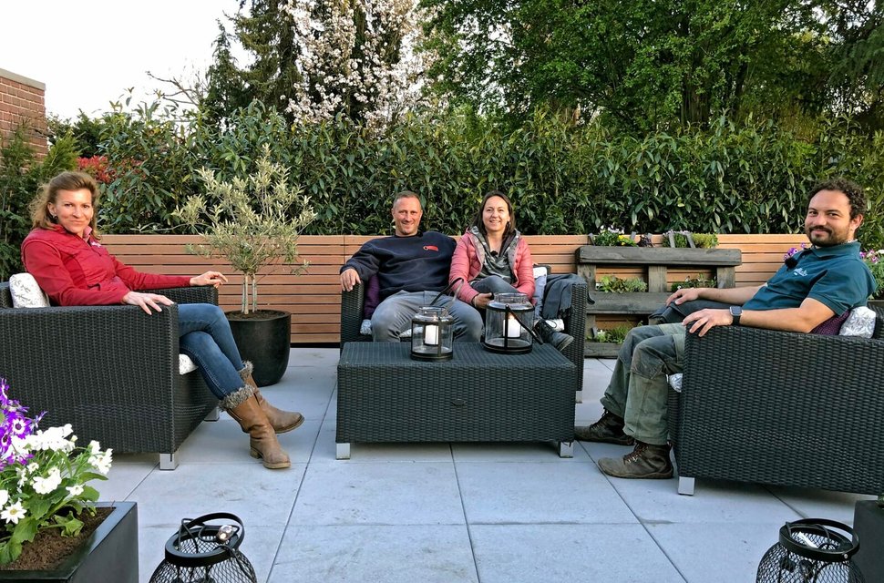 Unser Gartenglück 01 Lieblingsplatz für Familie Tomanek die