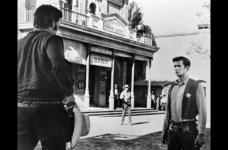 Der Stern des Gesetzes – Bild: 2003 by Paramount Pictures /​ © 2003 by Paramount Pictures