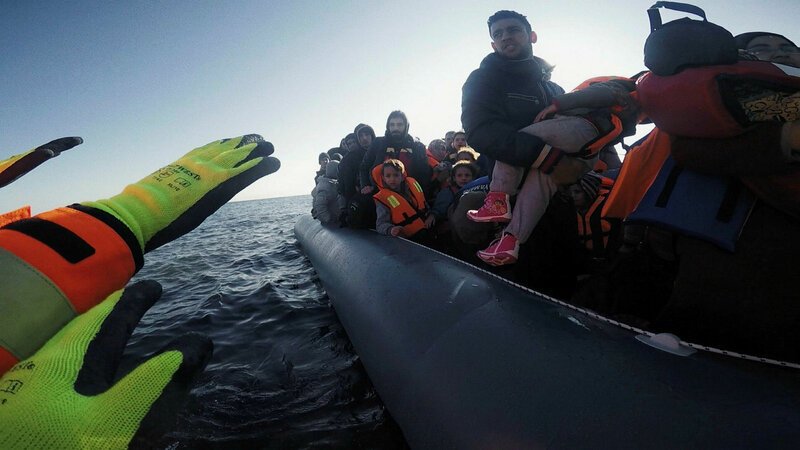 Volunteer – Schweizer helfen, wo alle wegschauen Helfende Hände SRF/​Sulaco Film GmbH – Bild: SRF1