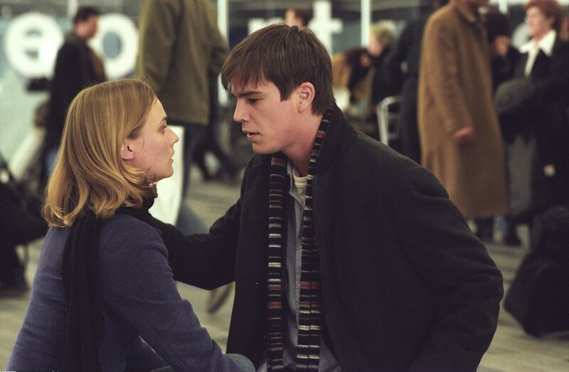 Sehnsüchtig – Bild: Metro-Goldwyn-Mayer (MGM) Lizenzbild frei