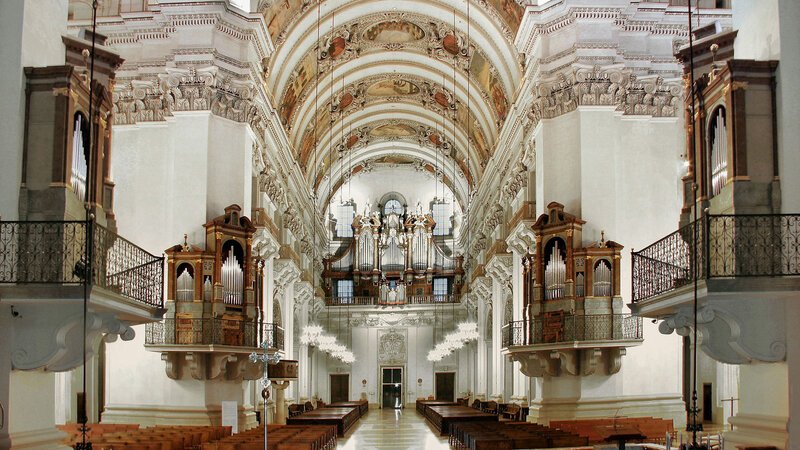 Hauptschiff Verwendung nur in Verbindung mit Programmkommunikation. Jede andere Nutzung ist untersagt. – Bild: Bibel TV
