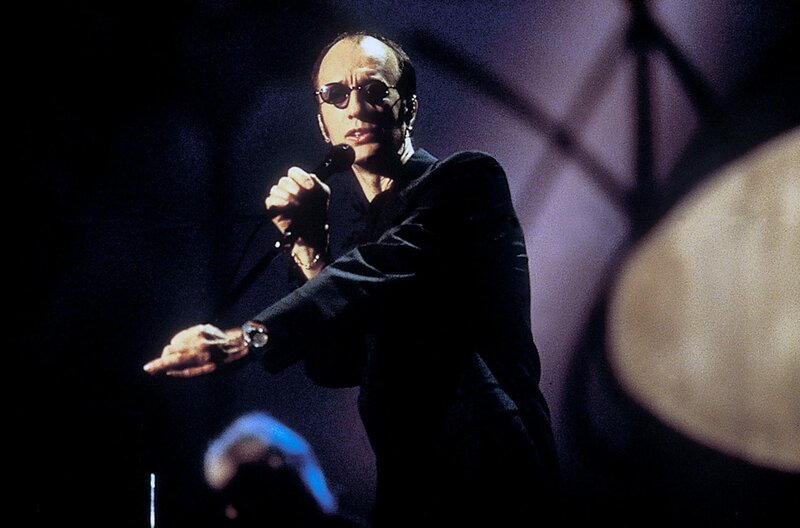 One Night Only – Bild: Bee Gees /​ Robin Gibb war ein britisch-australischer Sänger, Komponist und Texter. Bekannt wurde er vor allem als Leadsänger der Popgruppe Bee Gees.