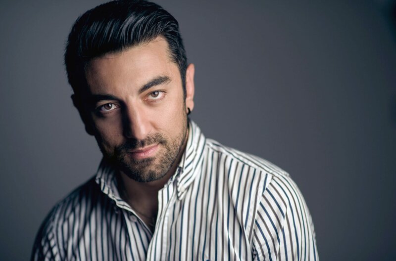 Davide Luciano gibt den Don Giovanni. – Bild: Simon Pauly / © Simon Pauly/Simon Pauly Davide Luciano gibt den Don Giovanni. – Bild: Simon Pauly / © Simon Pauly/Simon Pauly