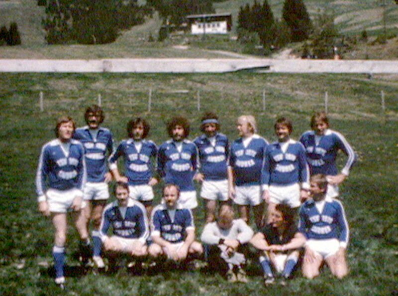 Mannschaftsaufstellung (1979). – Bild: BR, Phoenix, SWR /​ BR/​Phoenix/​SWR