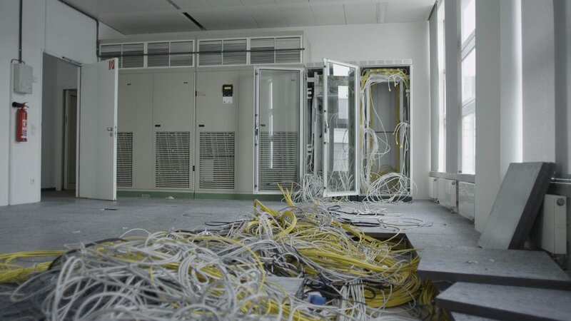 Der Banker - Master of the Universe – Bild: RTL Die Verwendung des Materials von RTL Deutschland ist nur zur redaktionellen Berichterstattung im Zusammenhang mit der Sendung unter Angabe der Credits/​Quellenangabe und Beachtung der unter https:/​