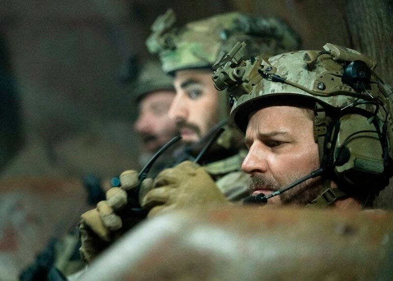 SEAL Team S04E14: Trojanisches Pferd (Hollow At The Core ...