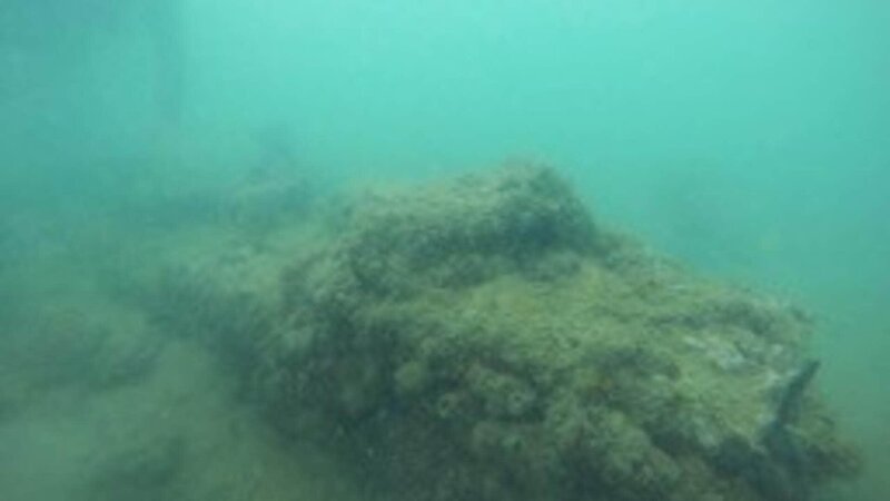 Port Royal war eine Hafenstadt in Jamaika und das Sinnbild einer lauten, opulenten und sittenlosen Piratenmetropole. Im Juni 1692 wurde die Stadt von einem Erdbeben und einem nachfolgenden Tsunami zerstört und ist zum Teil im Meer versunken. – Bild: MG RTL D / NG Port Royal war eine Hafenstadt in Jamaika und das Sinnbild einer lauten, opulenten und sittenlosen Piratenmetropole. Im Juni 1692 wurde die Stadt von einem Erdbeben und einem nachfolgenden Tsunami zerstört und ist zum Teil im Meer versunken. – Bild: MG RTL D / NG