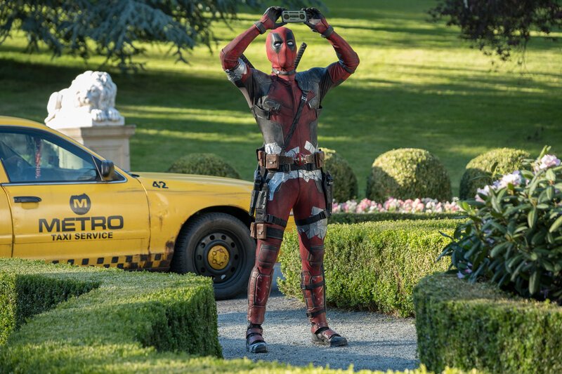 Deadpool (Ryan Reynolds) – Bild: Puls 4 Deadpool (Ryan Reynolds) – Bild: Puls 4