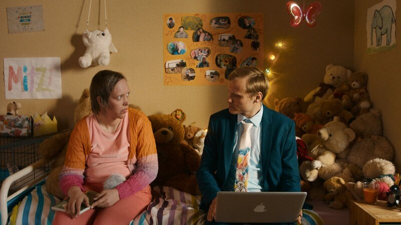 Das Leben ist sonnig und schön – Bild: rbb/​Jonas Römmig