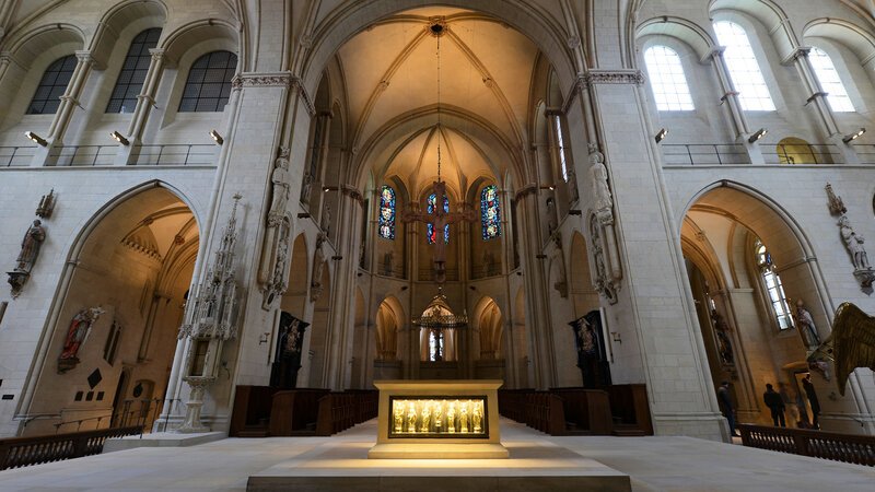 Altar im St. Paulus Dom – Bild: Bistum Münster Altar im St. Paulus Dom – Bild: Bistum Münster
