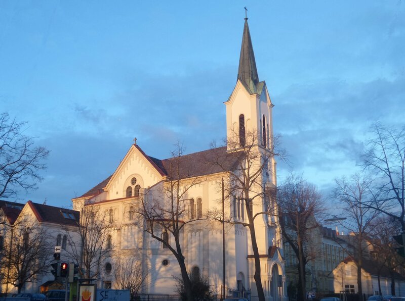Erlöserkirche in Wien-Mauer. – Bild: ORF/Pfarrverband ‚Weinberg Christi‘/Ruth Lesigang Erlöserkirche in Wien-Mauer. – Bild: ORF/Pfarrverband ‚Weinberg Christi‘/Ruth Lesigang