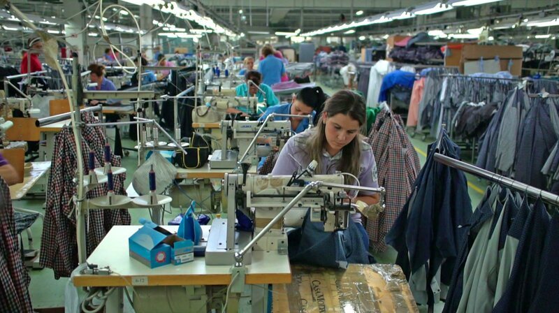 Hungerlöhne in Europa – Näherinnen  in Nordmazedonien – Bild: ZDF und SWR.