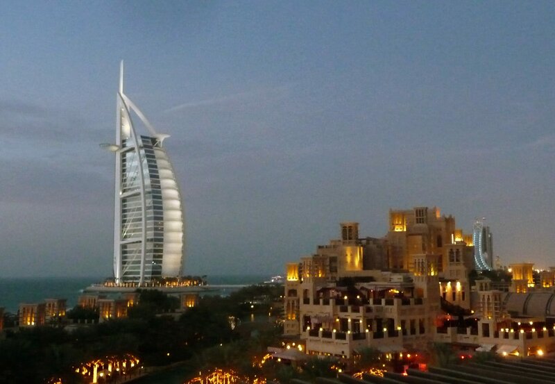 7 Sterne in Dubai – Bild: HR/​Andreas Graf