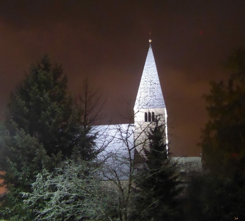 Der Sonntagsgottesdienst wird heute aus der Pfarrkirche Sankt Maximilian in Bischofshofen in Österreich ausgestrahlt. – Bild: ZDF und Pfarre Bischofshofen./Pfarre Bischofshofen Der Sonntagsgottesdienst wird heute aus der Pfarrkirche Sankt Maximilian in Bischofshofen in Österreich ausgestrahlt. – Bild: ZDF und Pfarre Bischofshofen./Pfarre Bischofshofen