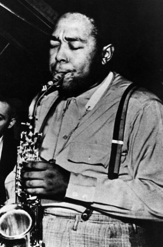 Charlie Parker, genannt „Bird“, gilt weithin als der bedeutendste Altsaxophonist und größte Improvisationskünstler der Jazzgeschichte. – Bild: Collection Françis Paudras