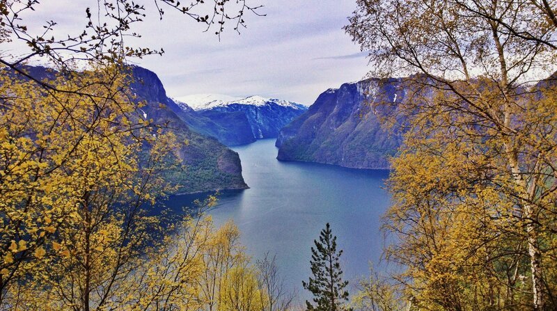 Norwegens Fjorde – bis zu 200 Kilometer ziehen sie sich von der Atlantikküste bis ins Binnenland hinein. Weitere Fotos auf Anfrage. – Bild: BR, NDR, nautilusfilm /​ BR/​NDR/​nautilusfilm
