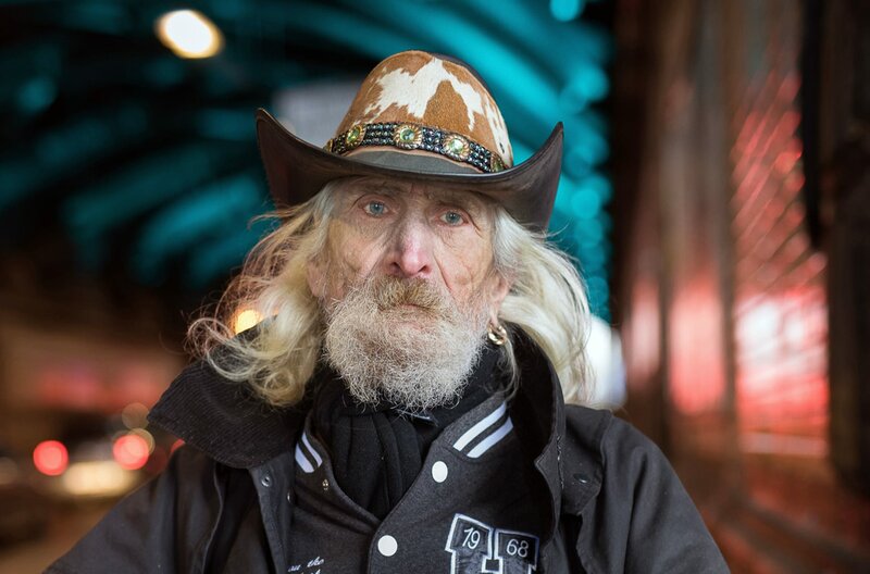 draußen – Bild: WDR/​Arte/​una Film/​Thekla Ehling /​ WDR Kommunikation/​Redaktion Bild